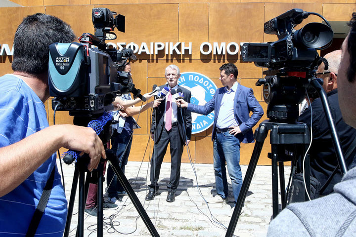 Στη Γ.Σ. της ΕΠΟ όσοι δημοσιογράφοι έχουν επαγγελματική ταυτότητα