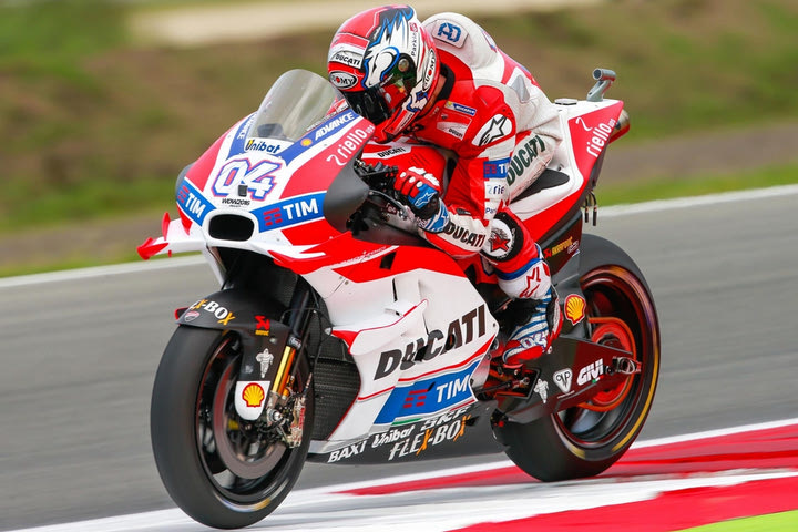 Dovizioso στο βρεγμένο, Rossi 2ος!