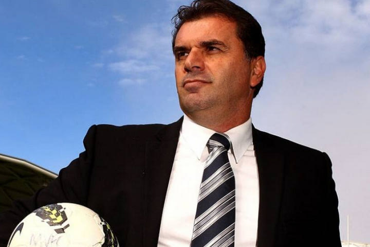 Ποστέκογλου: “Είδα ματς στην Ευρώπη και ήθελα να φύγω από το ημίχρονο”