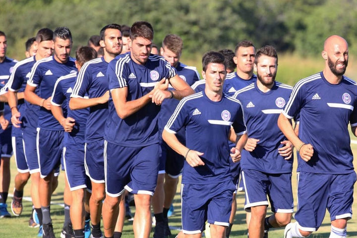 Πρώτη προπόνηση με οκτώ μεταγραφές