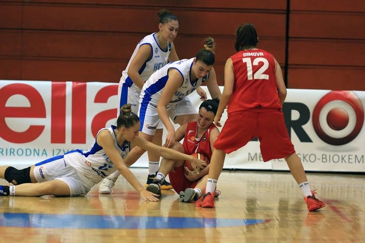 Στους “8” με 4/4 η Εθνική Νεανίδων