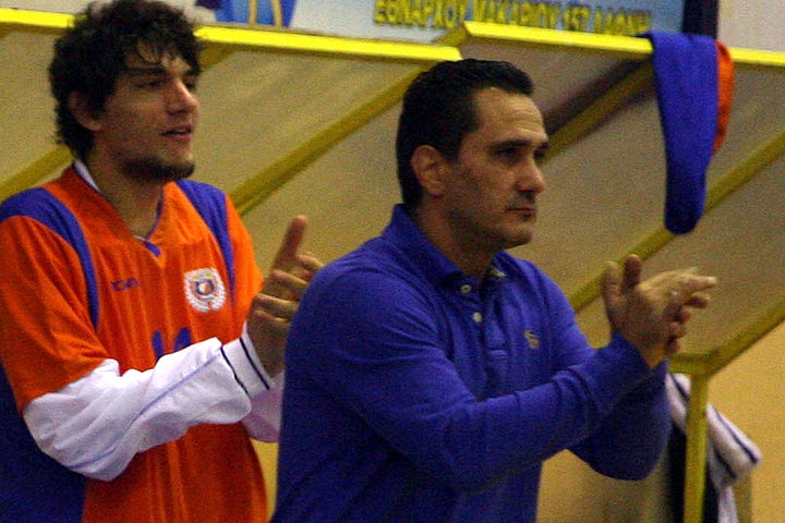 Ζαβός: “Δεν στεκόμαστε στην ταμπέλα”