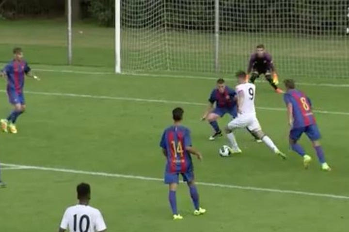 Φανταστικό golazo από πιτσιρικά της Μάντσεστερ Γιουνάιτεντ