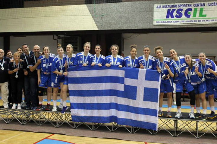 ΕΟΚ και Κορασίδες υποδέχθηκαν την Εθνική Νεανίδων