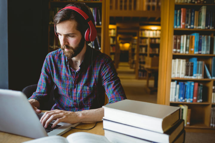 Τα οικονομικότερα φοιτητικά laptops της αγοράς