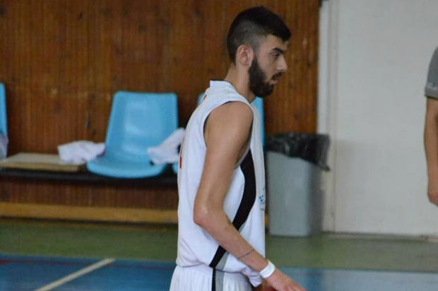 Φουλ για Σαχπατζίδη ο Κόροιβος