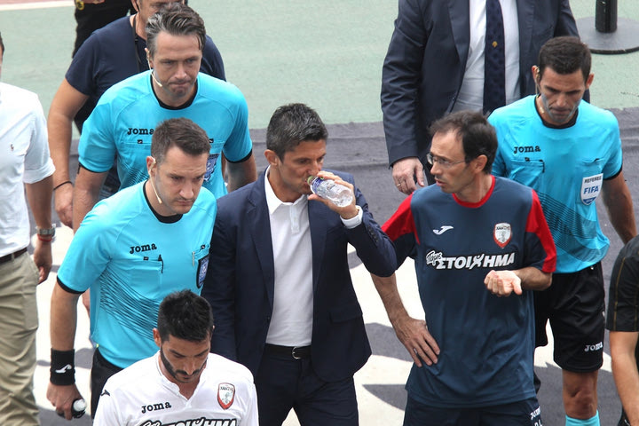 Λουτσέσκου: “Δίκαιο αποτέλεσμα, κάναμε δυο γκολ δώρο”