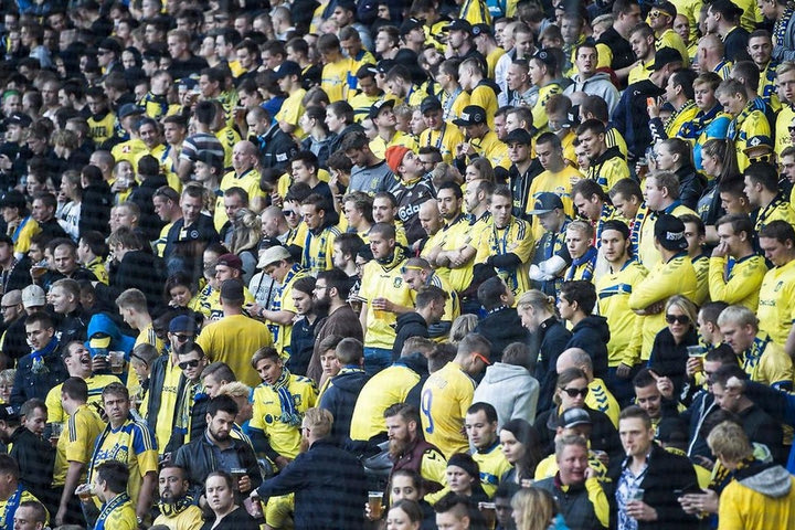 H στραβοκλωτσιά του Βίλτσεκ έσωσε τη ζωή σε οπαδό της Μπρόντμπι!