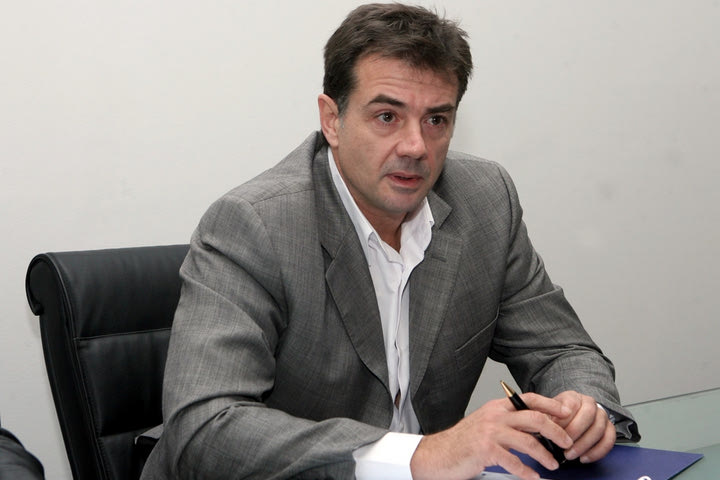 Θέλουν διάδοχο κοινής αποδοχής για αντί-Βασσάρα