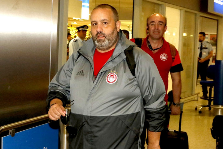 Καραπαπάς: “Να ακούτε τους καλύτερους του κόσμου…”