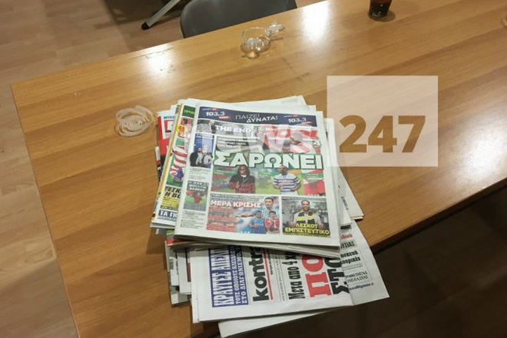 Το δωμάτιο του Μαρινάκη στις τηλεοπτικές άδειες