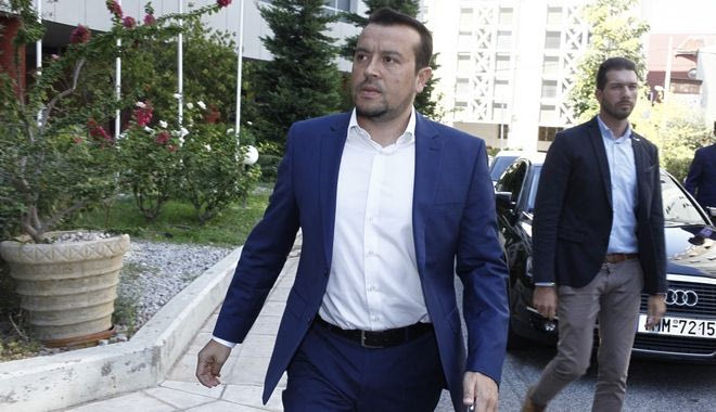 Τα 3 “πρέπει” του Παππά στους καναλάρχες