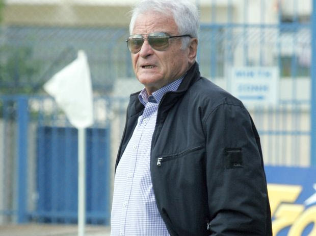 Γιδόπουλος: “Μην πετροβολείτε τον Κετσπάγια”