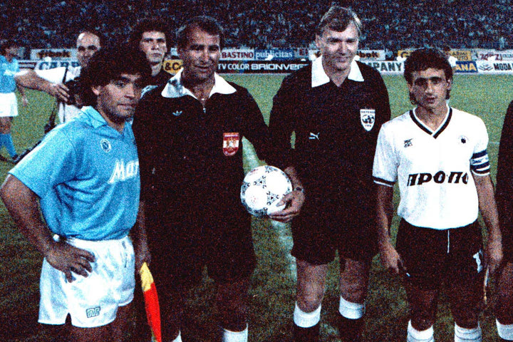 Μαραντόνα: Η βραδιά που υποκλίθηκε στην Τούμπα το 1988