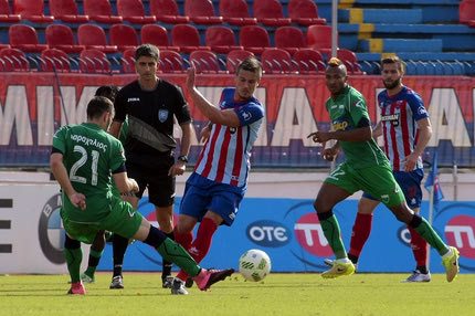 Ανώτερος ο Πανιώνιος, αλλά έμεινε στο 0-0 με το Λεβαδειακό