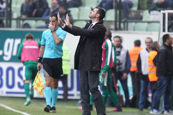 Να φτιάξεις ομάδα να νικάς και τους διαιτητές