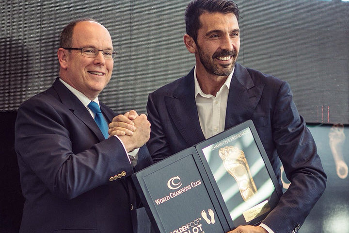 Ο Μπουφόν κατέκτησε το φετινό “Golden Foot”