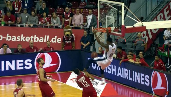 Έγινε του… alley oop στο Top-10 του EuroCup!