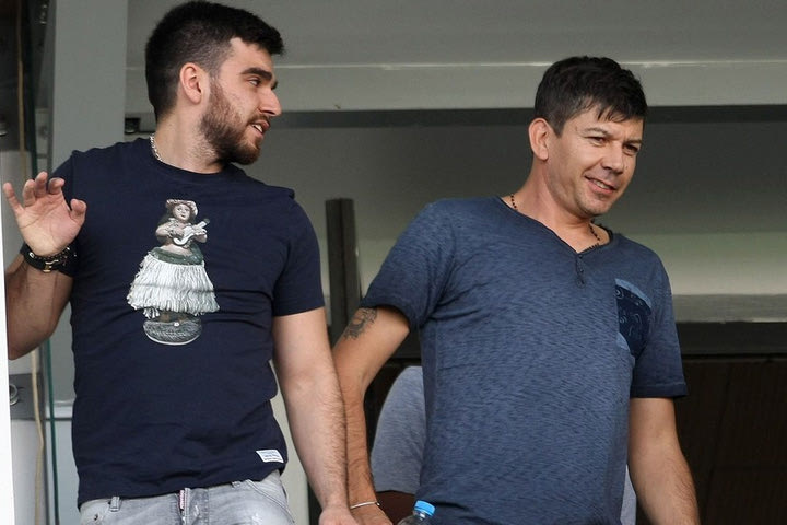 Άσεμνη χειρονομία του Γκαρσία στο ματς των Νέων
