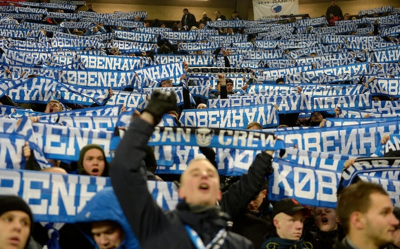 Πανό κατά της UEFA από τους οπαδούς της Κοπεγχάγης