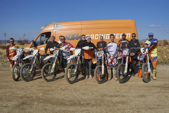 Η ομάδα MX της KTM SEE προετοιμάζεται για τη νέα χρονιά