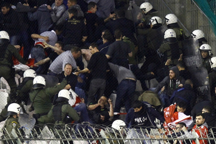 Ένταση στην εξέδρα των οπαδών της Σταντάρ
