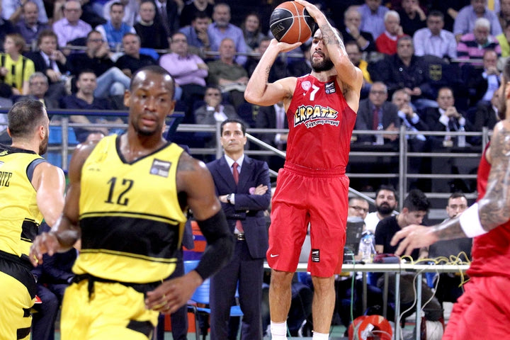 Ο Ολυμπιακός 70-63 τον Άρη στην καυτή Nick Galis Hall