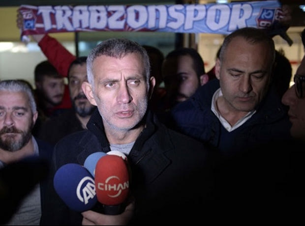 Φυλάκισε τους διαιτητές στο γήπεδο!