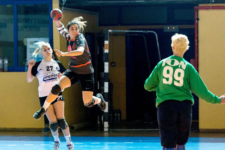 Αχώριστο ζευγάρι ΟΦΝΙ και Αναγέννηση