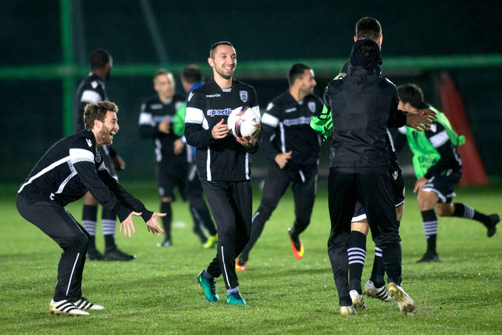 Όλοι μέσα για Σλόβαν, το σκέφτεται και ο Ιβάν