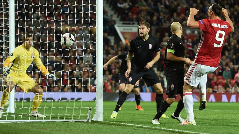 Europa League (08/12, 20:00)