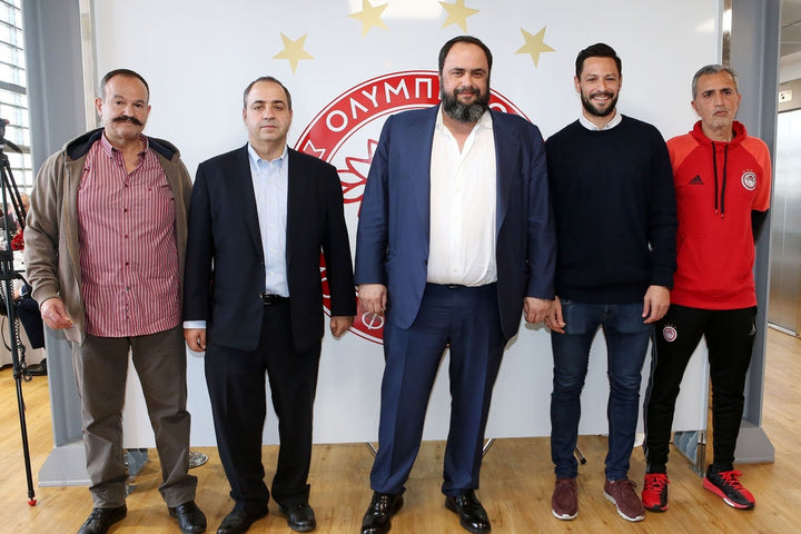 Μαρινάκης στους παίκτες: “Να είμαστε οι καλύτεροι”