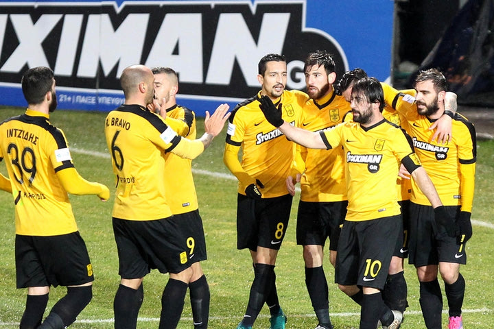 Χορεύοντας στη βροχή ο Άρης 4-0 τον Πανσερραϊκό