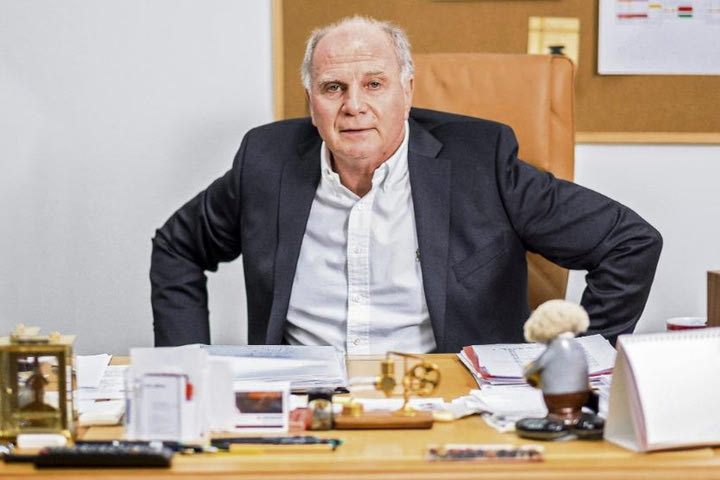 Χένες: “Οι παίκτες πρέπει να μιλούν γερμανικά”