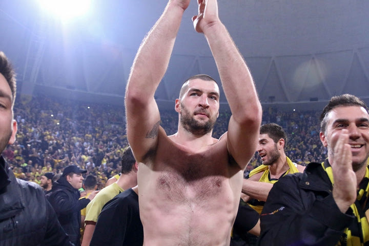 Καββαδάς στο Sport24.gr: “Αισθάνομαι ευλογημένος”