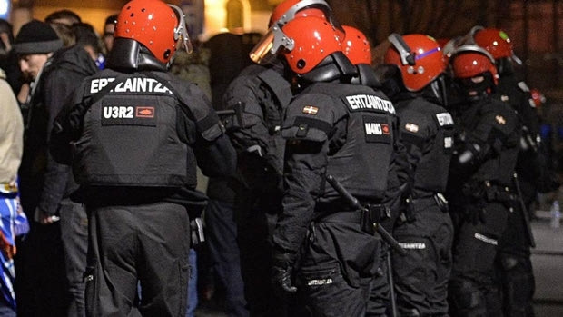 Οπαδοί της Μπιλμπάο επιτέθηκαν σε φιλάθλους του ΑΠΟΕΛ
