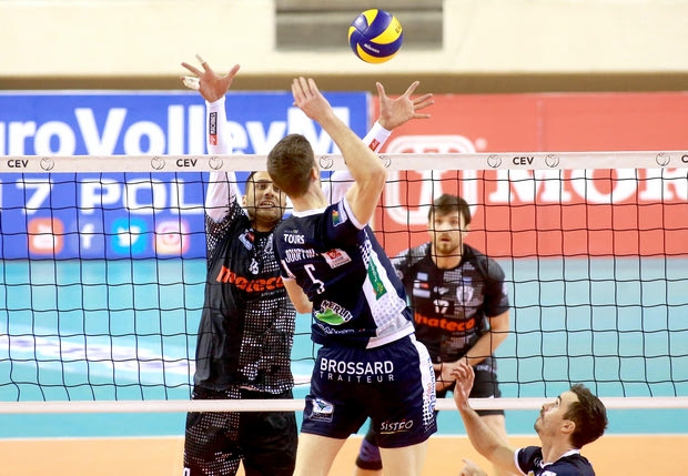 Ήττα στις λεπτομέρειες για τον ΠΑΟΚ, 3-2 από την Τουρ