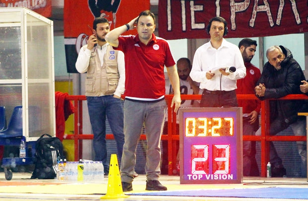Βλάχος: “Τα έχασαν στην τρομερή ατμόσφαιρα”