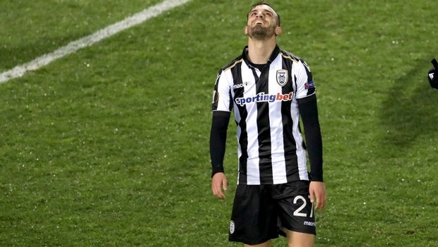 Οι Πέλκας, Κουλούρης κοντά στον Μυστακίδη