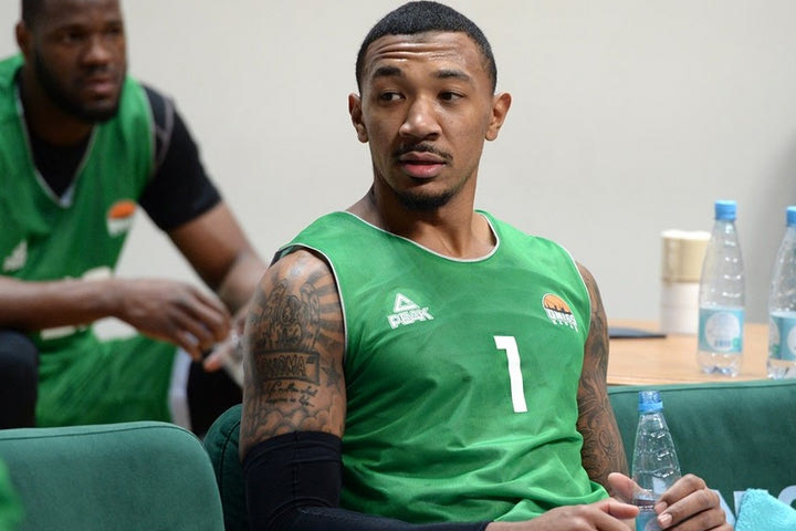 Τέλος ο Τζόνσον από την Ούνικς Καζάν