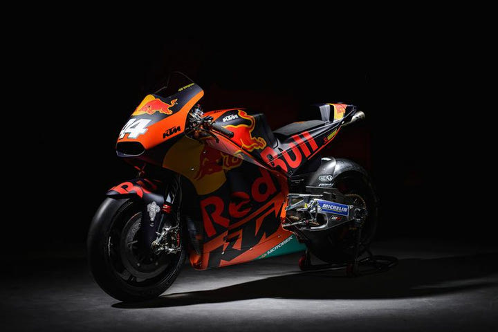 Η KTM RC16 θυμίζει… ταύρο εν υαλοπωλείο