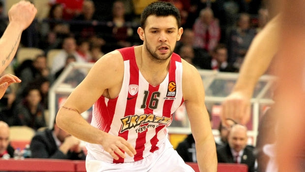 Παπανικολάου: “Σκεφτόμασταν μήπως ερχόμασταν με ταξί στο αεροδρόμιο”