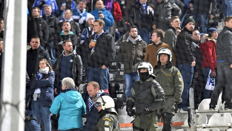 Σάλκε: “Να αποφύγουμε τις προκλήσεις”