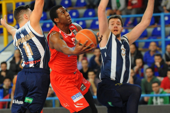 Διπλό παραμονής για Κόροιβο, 69-65 τη Δόξα Λευκάδας