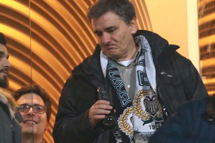 Τσίπρας σε Μητσοτάκη: Γκαντέμης ο Τσακαλώτος έφαγε τρία