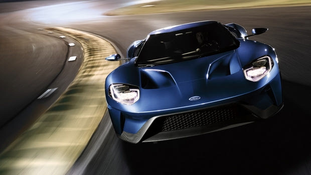 Οδηγείς όπως θέλεις το πανίσχυρο Ford GT (video)