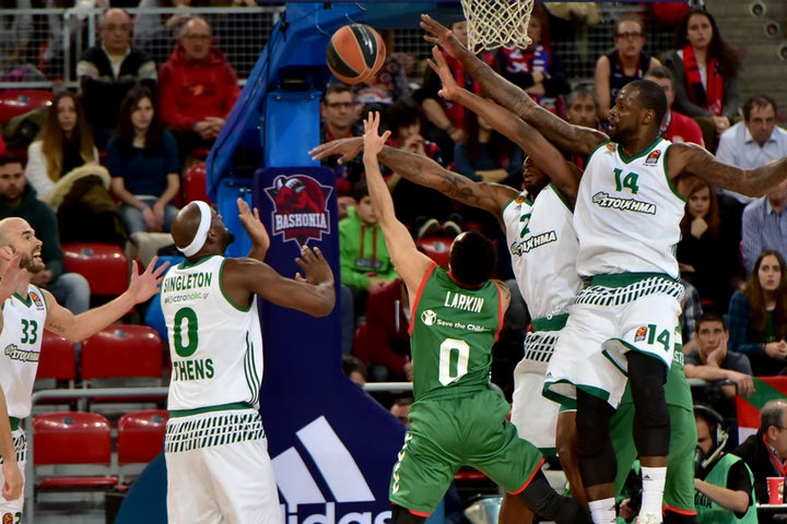 Panathinaikos για τετράδα στη Βιτόρια, 72-63 την Μπασκόνια