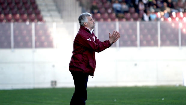Τσιώλης: “Υπό πίεση, αλλά συγκεντρωμένοι”