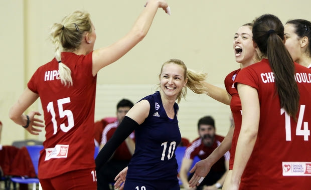 Ολοταχώς για το έβδομο ο Ολυμπιακός, 3-0 τον Παναθηναϊκό