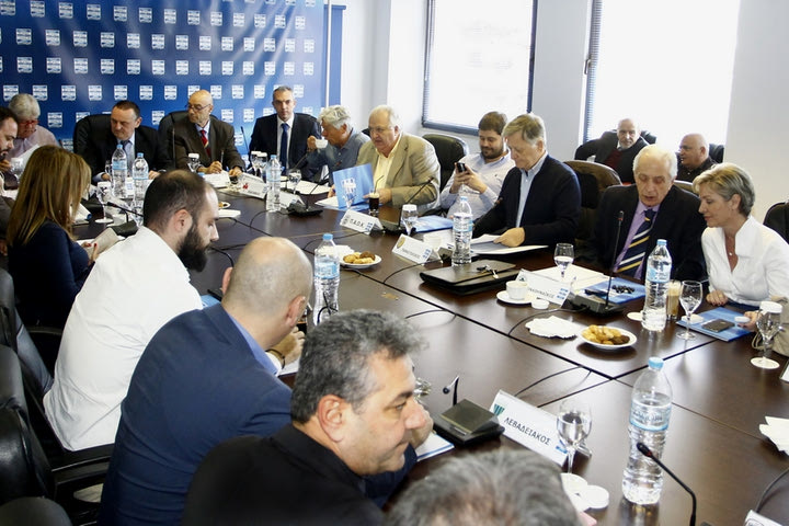 Super League – μαμούθ και όποιος αντέξει
